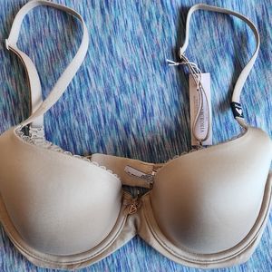 NWT Victoria Secret Tan Push-up Bra Size 30DD